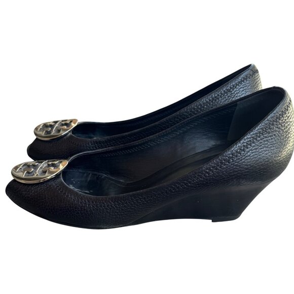Tory Burch Black Leather Wedge Peep Toe Pumps With Gold Logo Size 10M - Picture 6 of 12